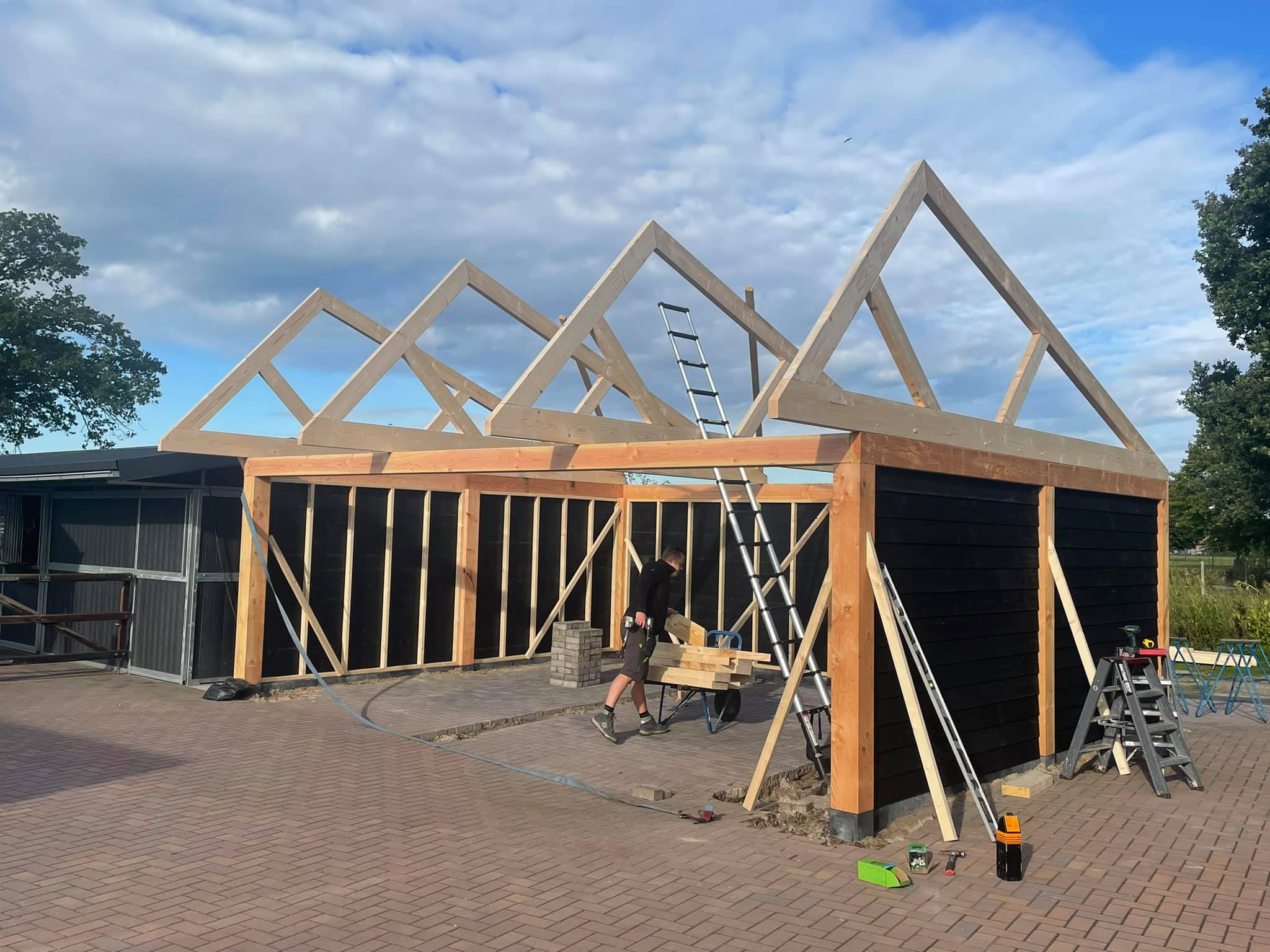 Multifunctionele kapschuur 🚘🍗 🐎 🚜