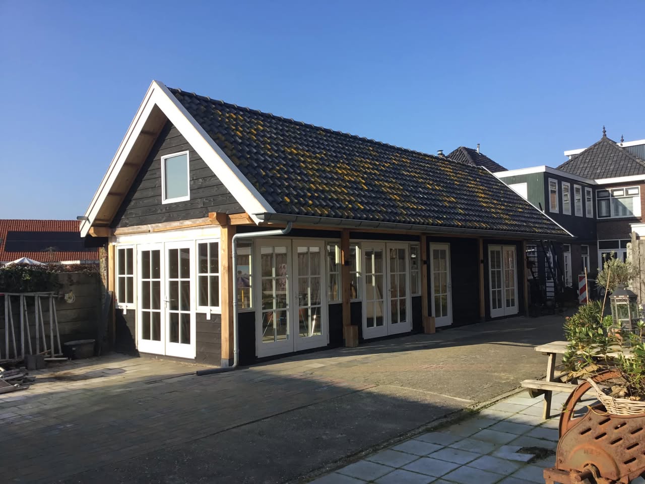 resultaat Dit prachtige tuinverblijf huisje, hebben wij in Almelo mogen opleveren